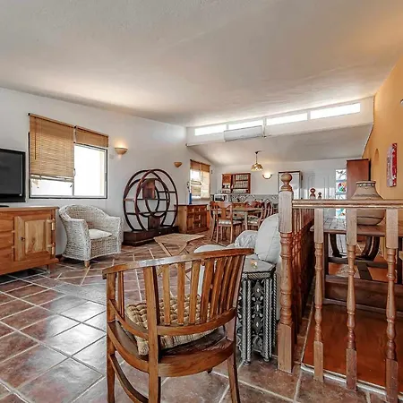 Rentaliday Ocean View Apartment